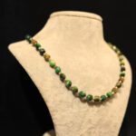 19KOL04 Kaplan Gözü Köşeli Kesim Kolye (1)